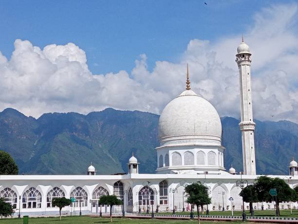 Hazratbal Shrine Srinagar Kashmir sightseeing